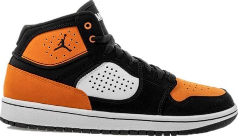 nike jordan zwart oranje